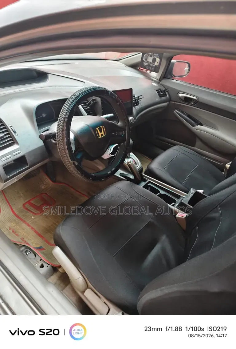 Honda Civic 2008 Gray