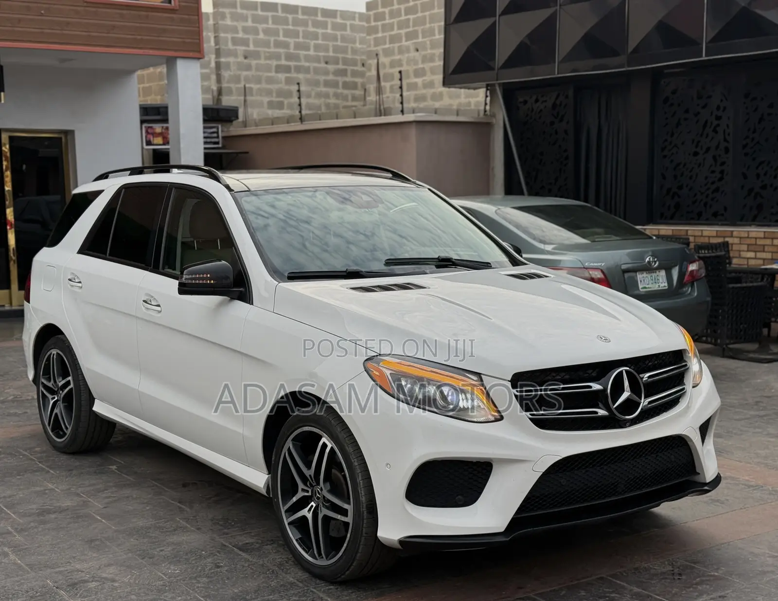 Mercedes-Benz GLE-Class GLE 400 4MATIC 2018 White