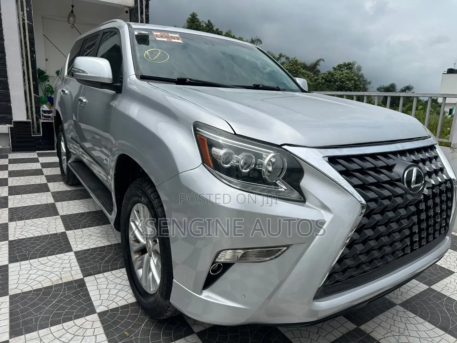 Lexus GX 2015 Silver
