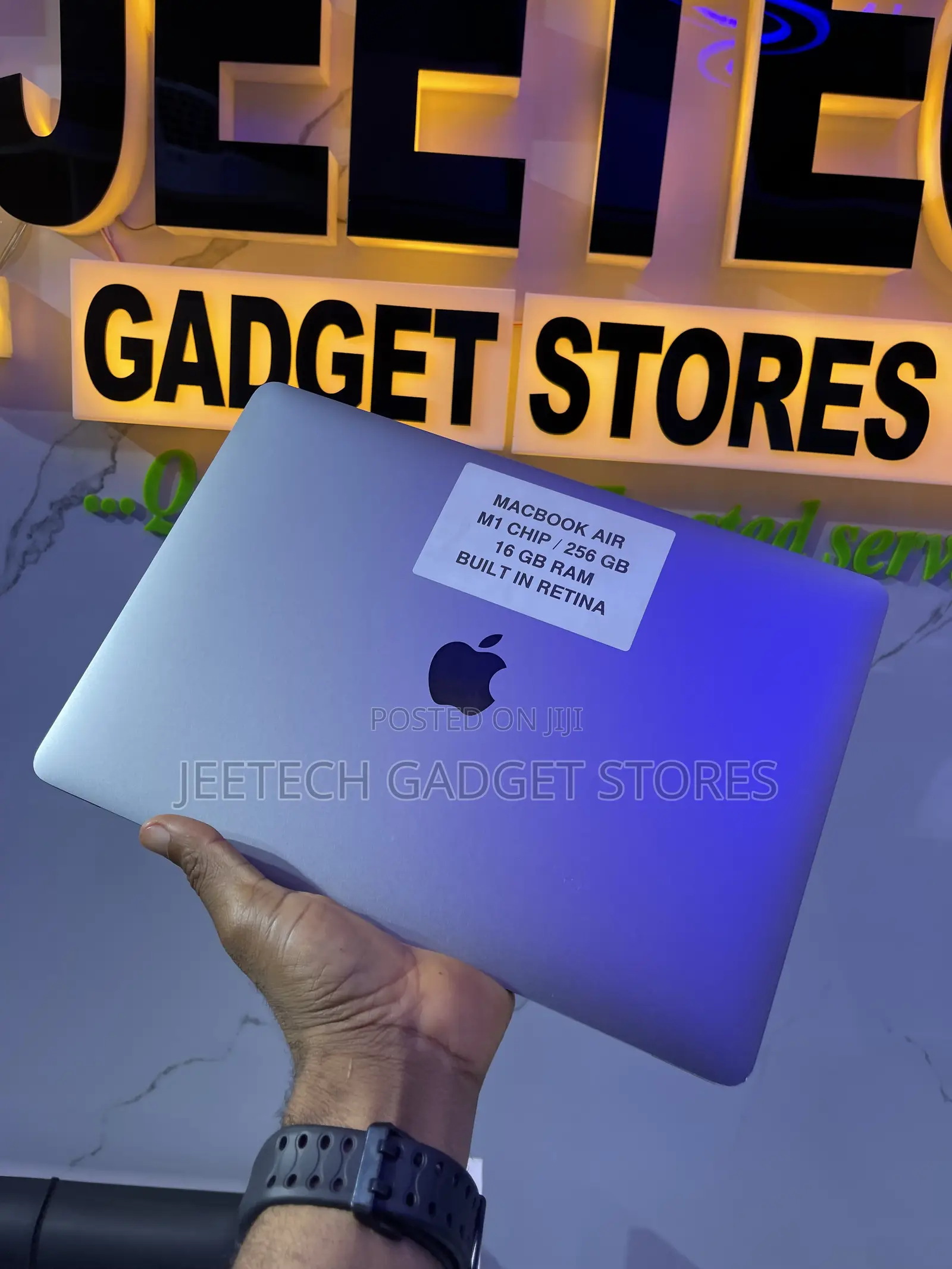 Laptop Apple MacBook Air 2020 M1 16GB Apple M1 SSD 256GB