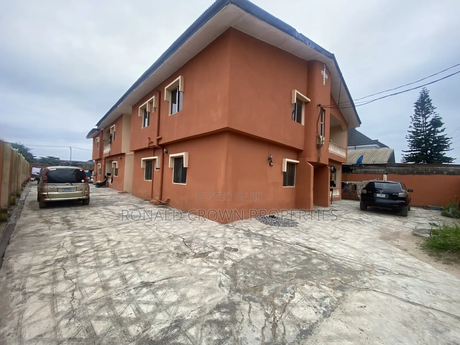 3bdrm Apartment in Ijegun for sale