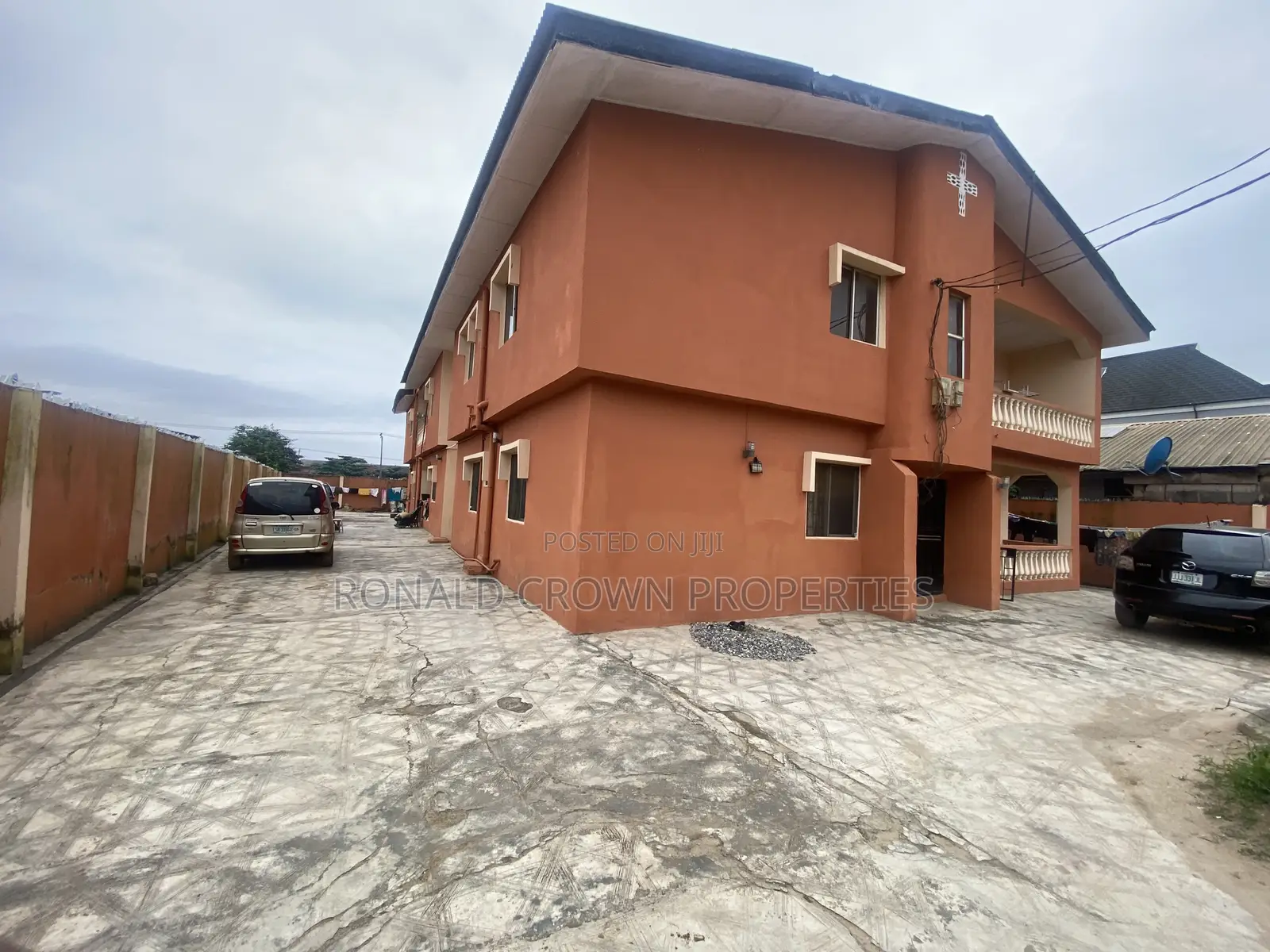 3bdrm Apartment in Ijegun for sale