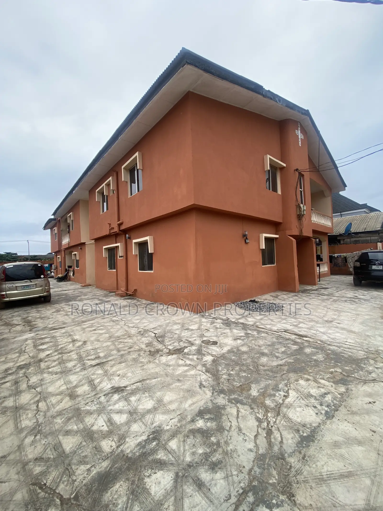 3bdrm Apartment in Ijegun for sale