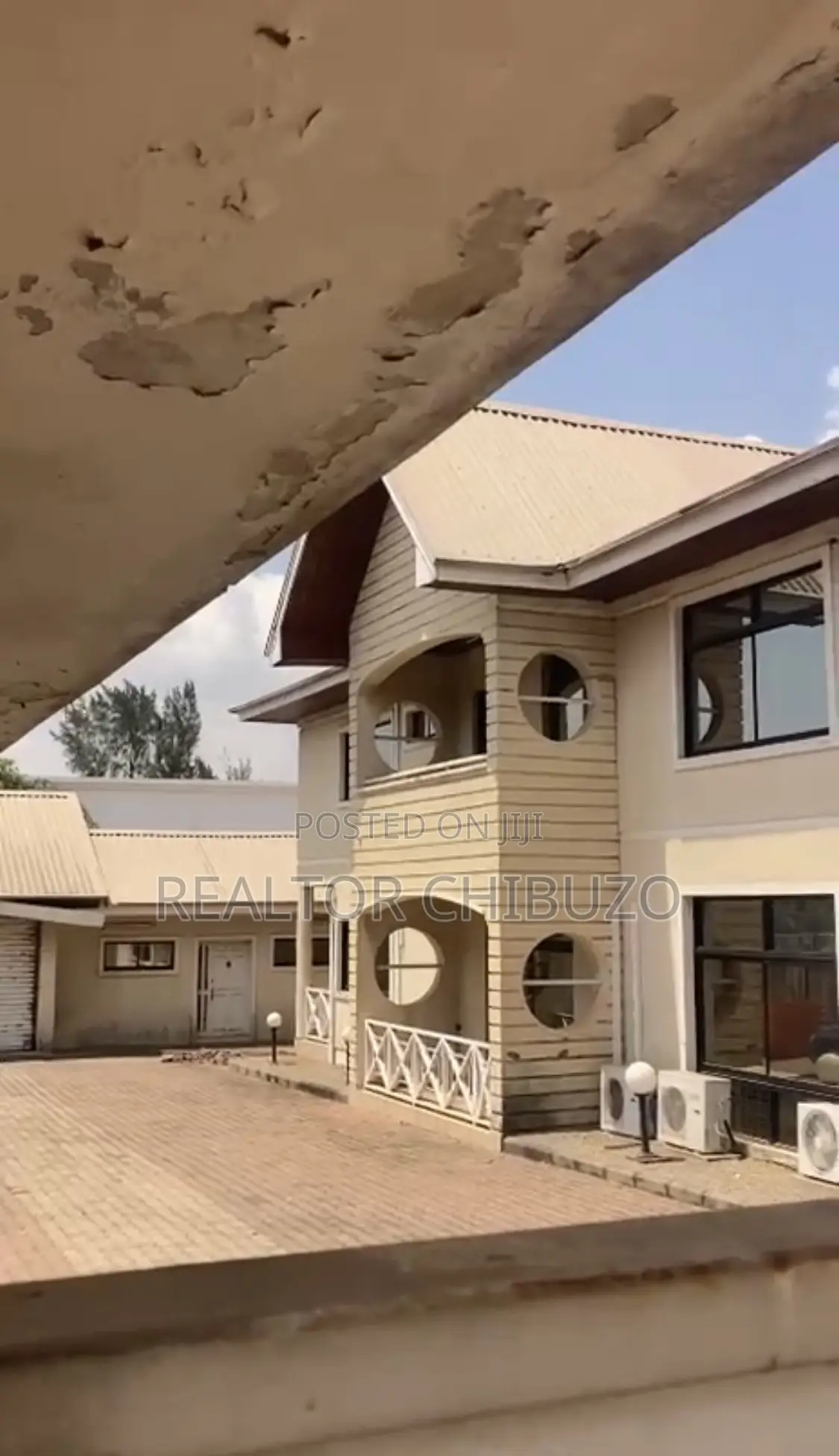 5bdrm Duplex in Abuja Top Realty, Maitama for sale