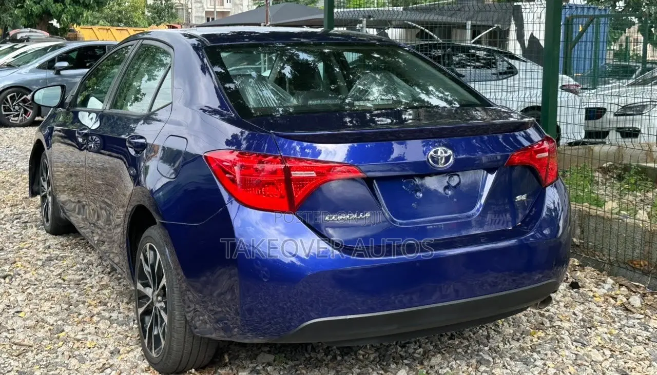 Toyota Corolla 2018 Blue