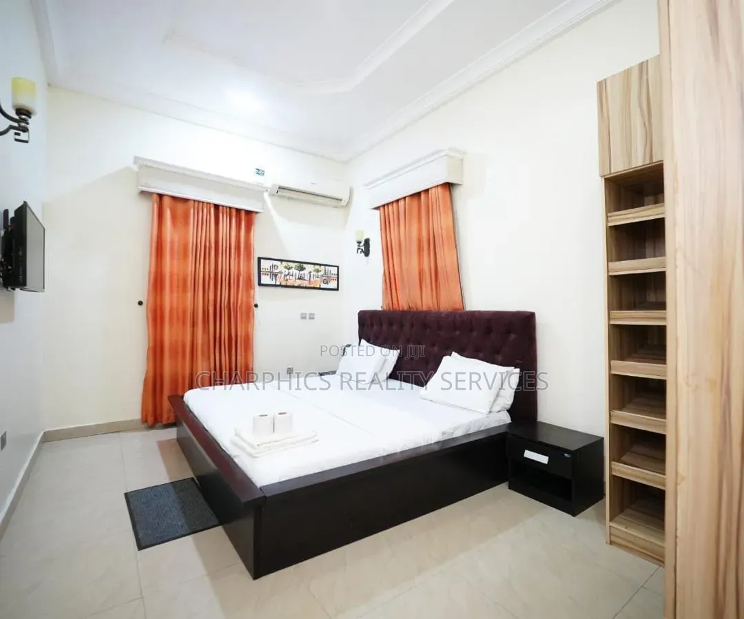 4bdrm Maisonette in Banana Island for sale