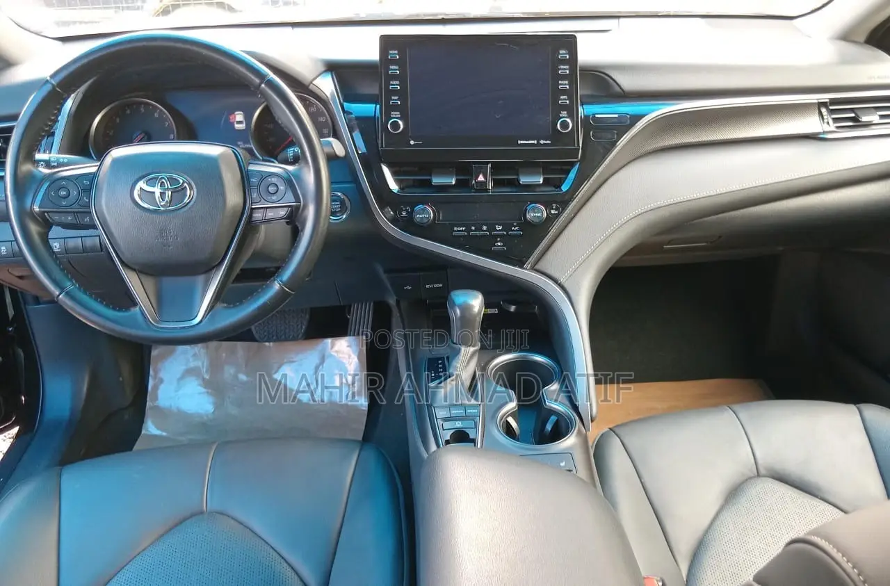 Toyota Camry XSE 2024 Black