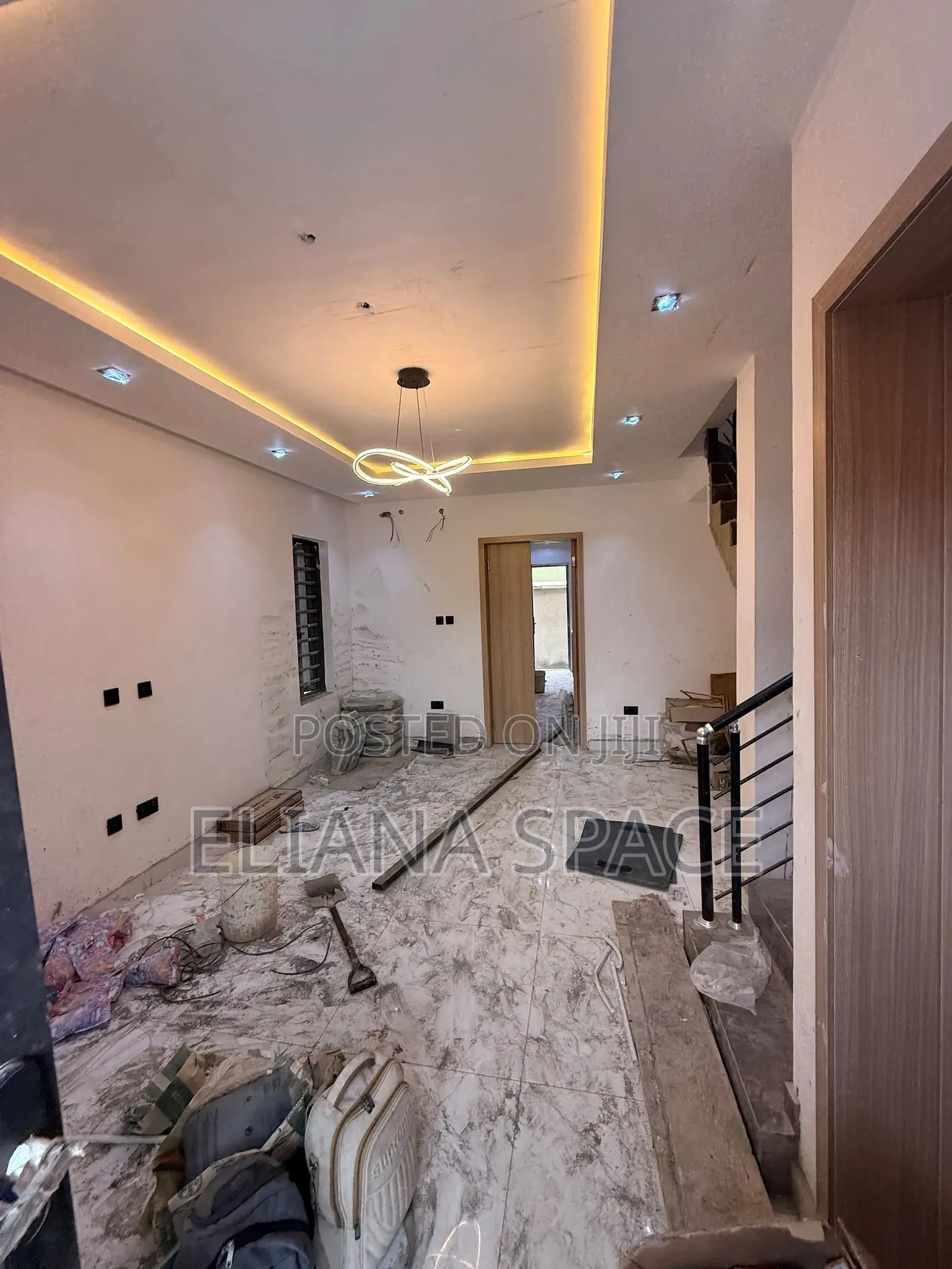 4bdrm Duplex in Fagba for sale