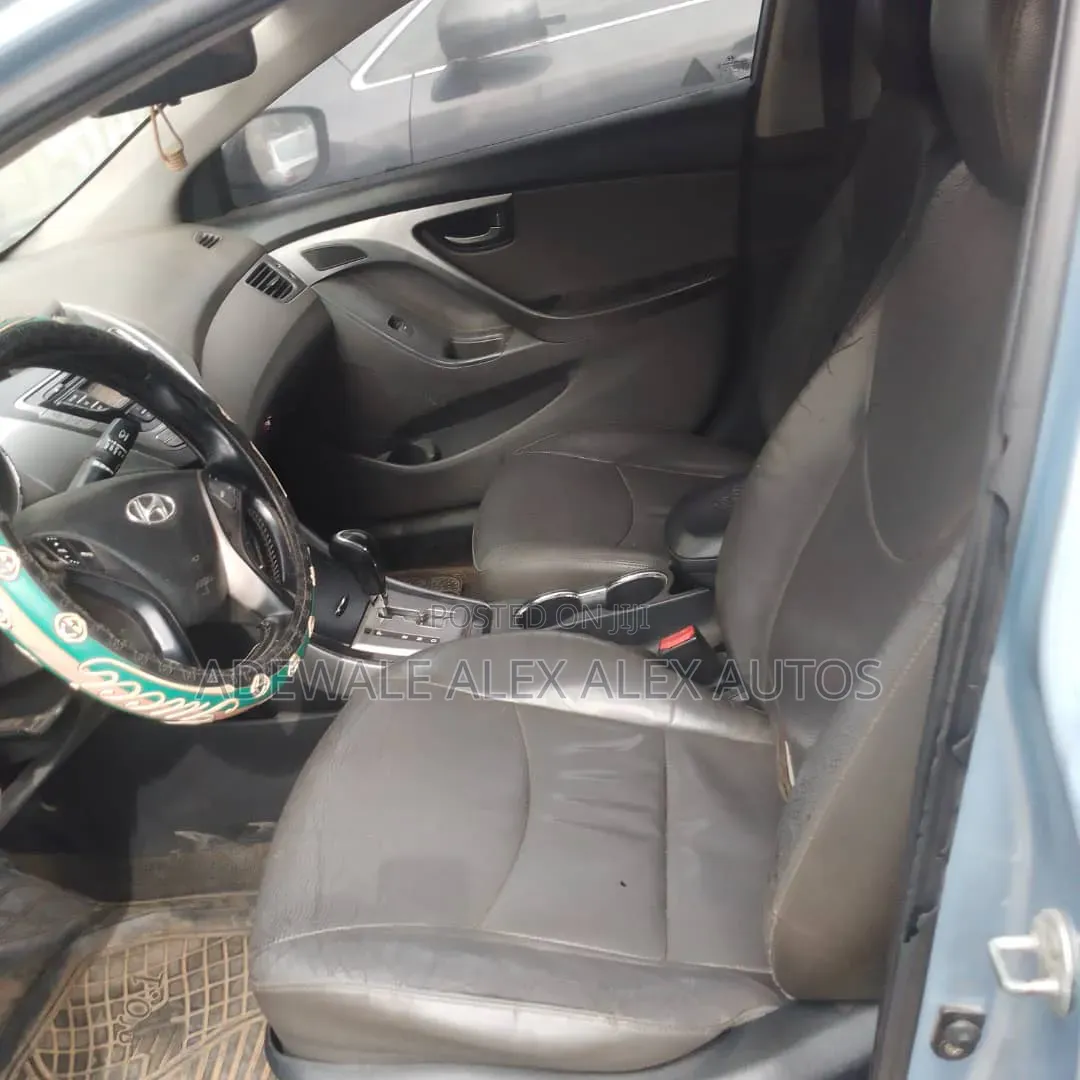 Hyundai Elantra 2013 Blue
