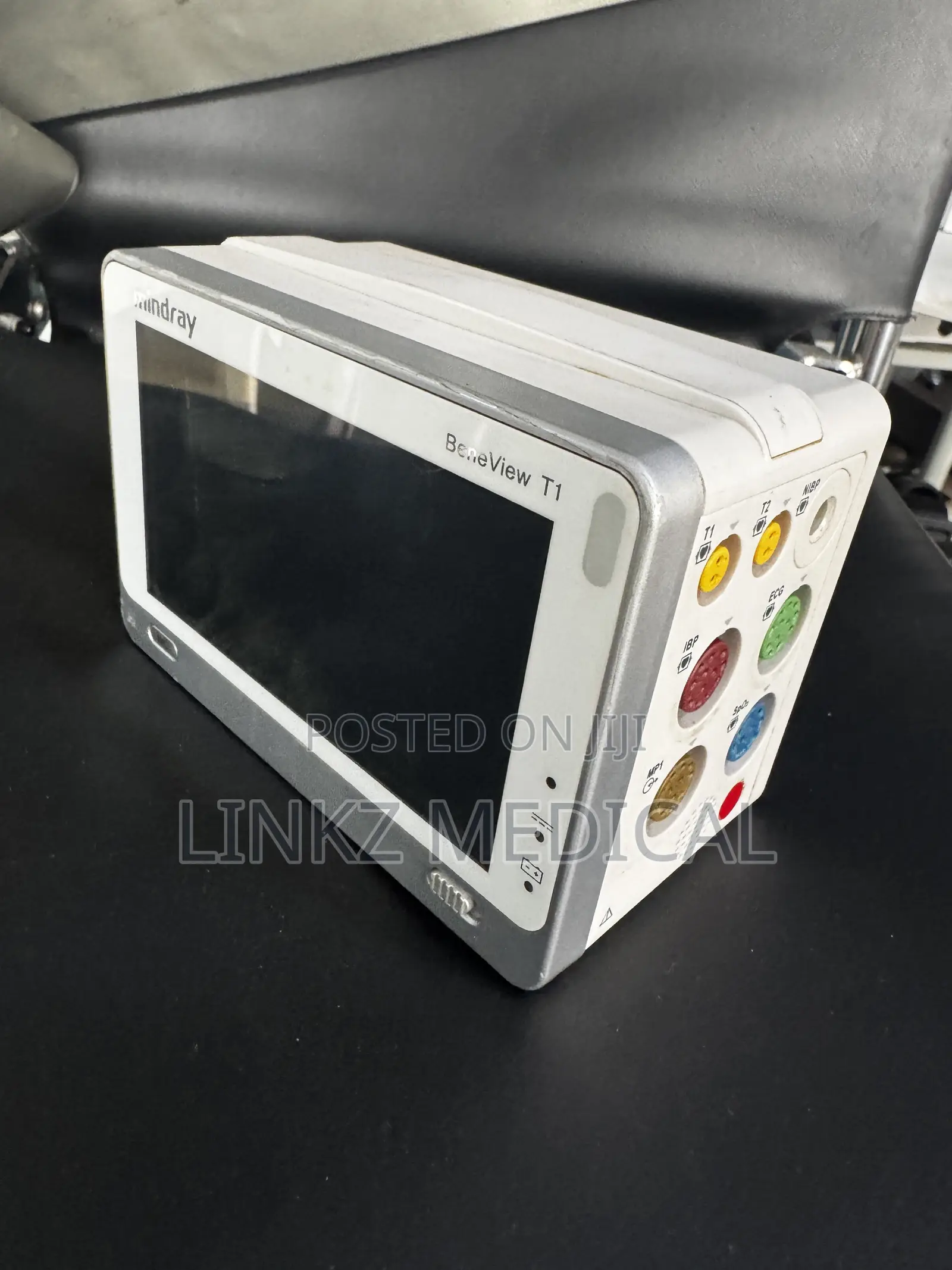 Mindray BeneT5 Patient Monitor