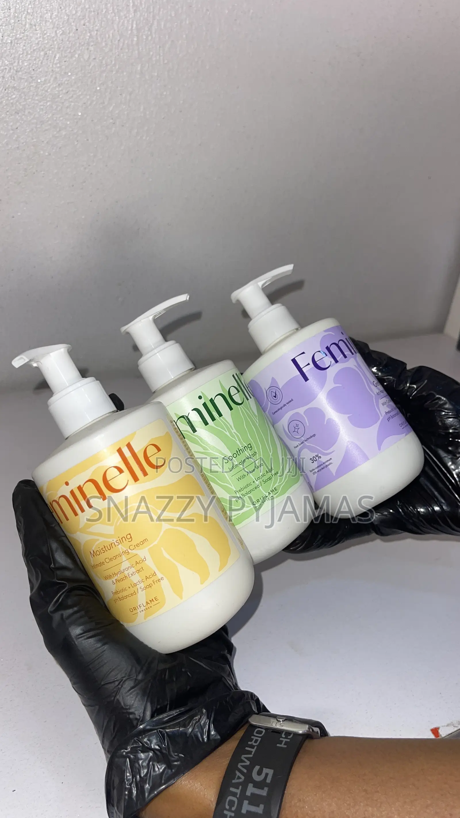 Original Oriflame Feminelle Intimate Wash – Gentle Refreshing