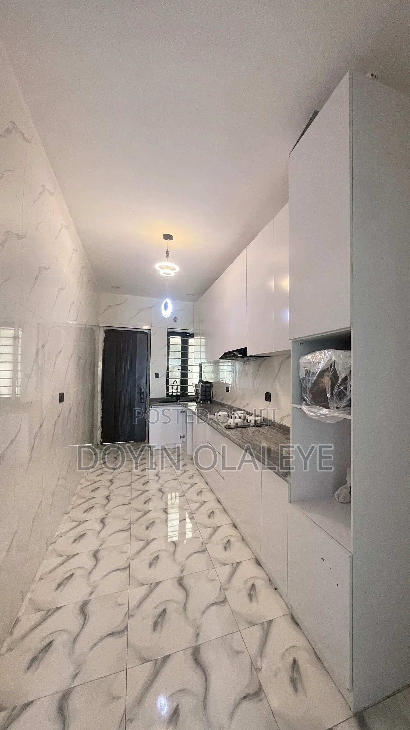 4bdrm Duplex in Ikota for sale
