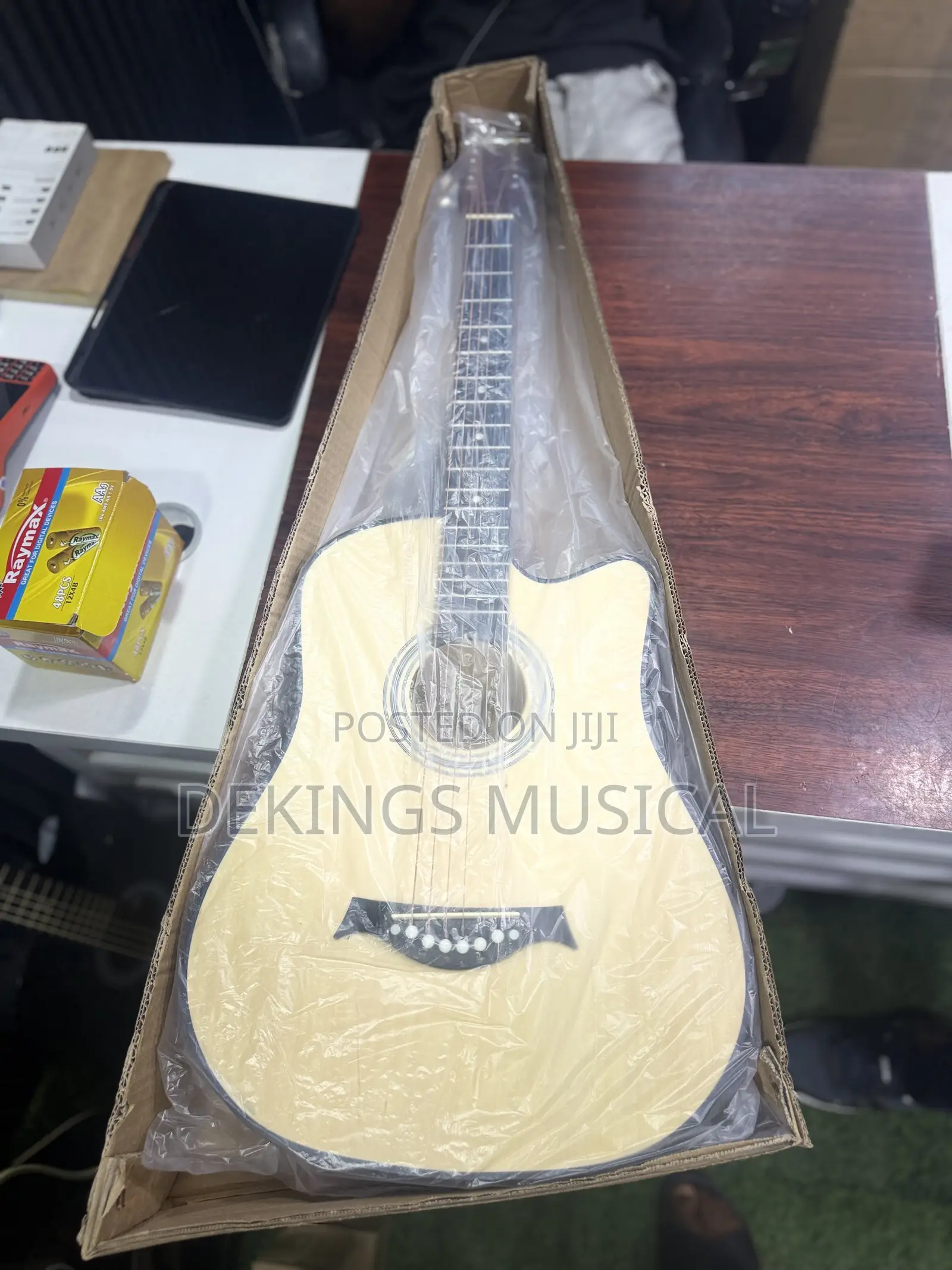 Yamaha Acoustic Guitar Size 38” to 41”