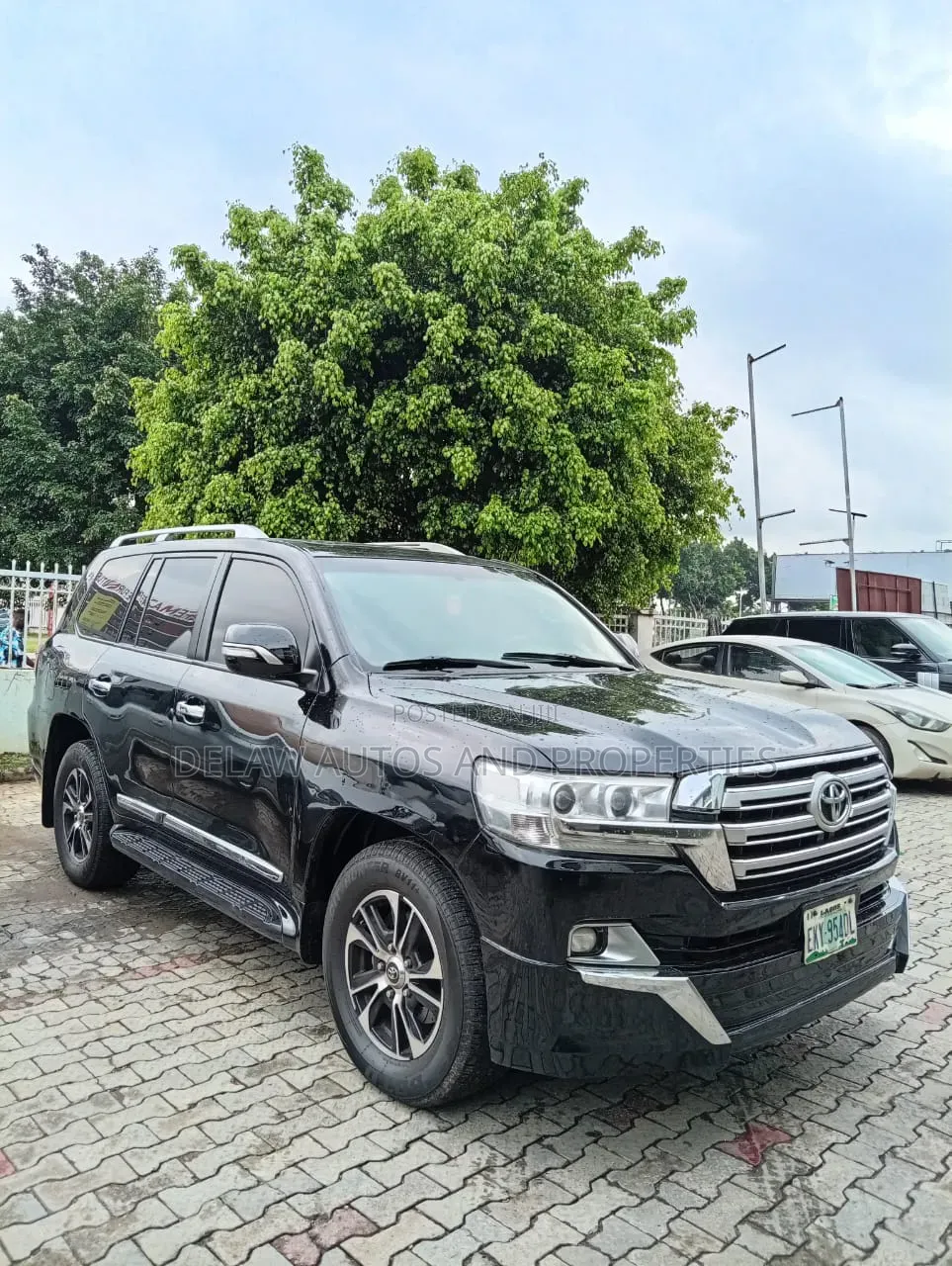 Toyota Land Cruiser 2012 Black