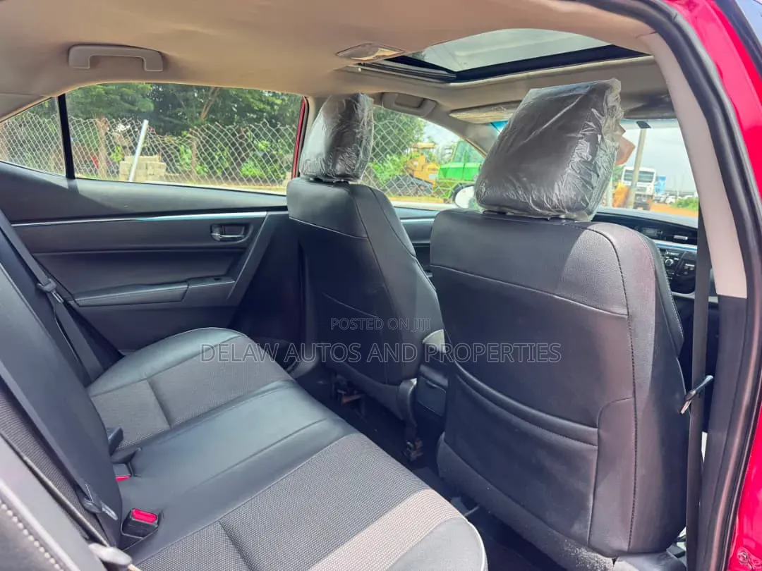 Toyota Corolla 2014 Red