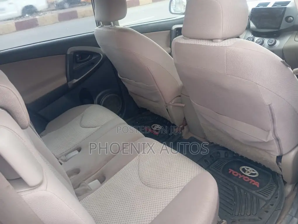 Toyota RAV4 3.5 2008