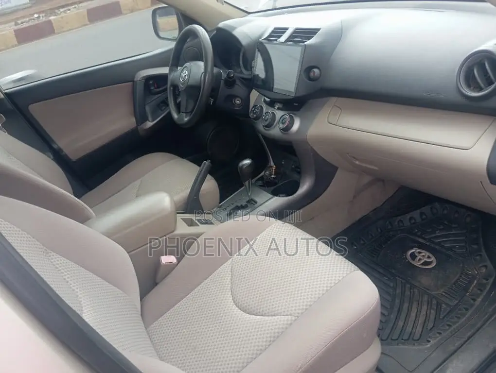 Toyota RAV4 3.5 2008