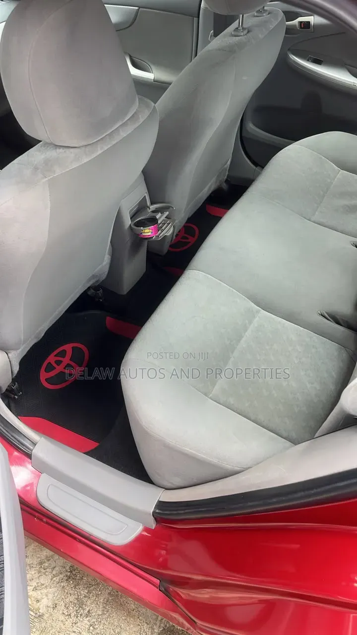 Toyota Corolla 2012 Red