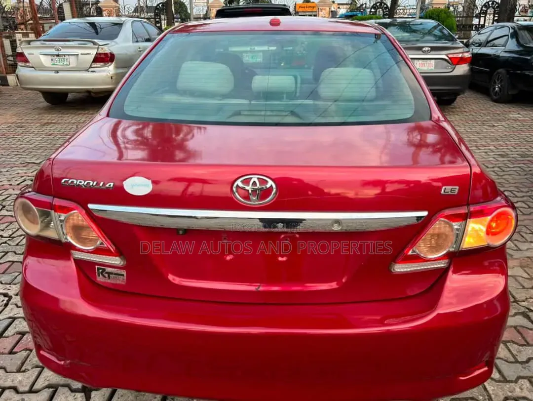 Toyota Corolla 2012 Red