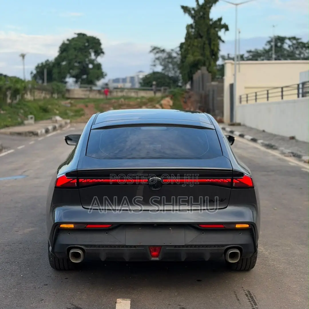 Changan UNI-V 2023 Gray