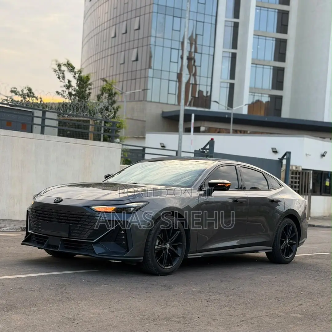 Changan UNI-V 2023 Gray
