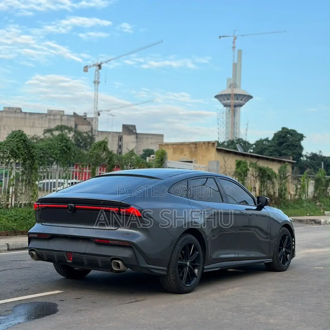 Changan UNI-V 2023 Gray