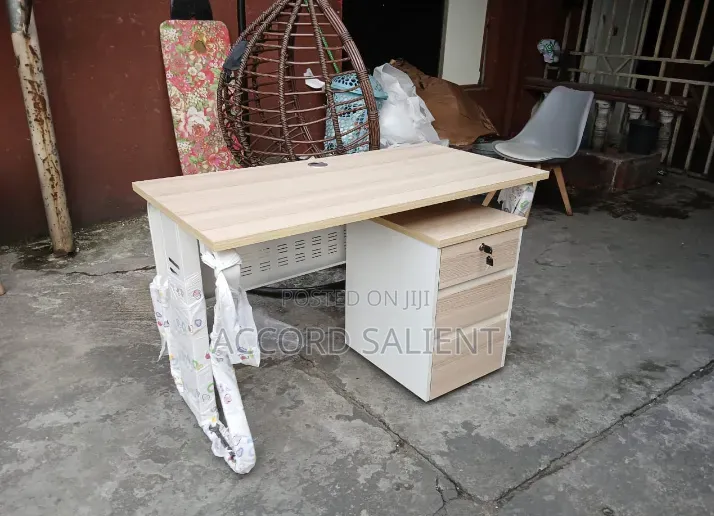 Unique Office Table With 3 Drawers