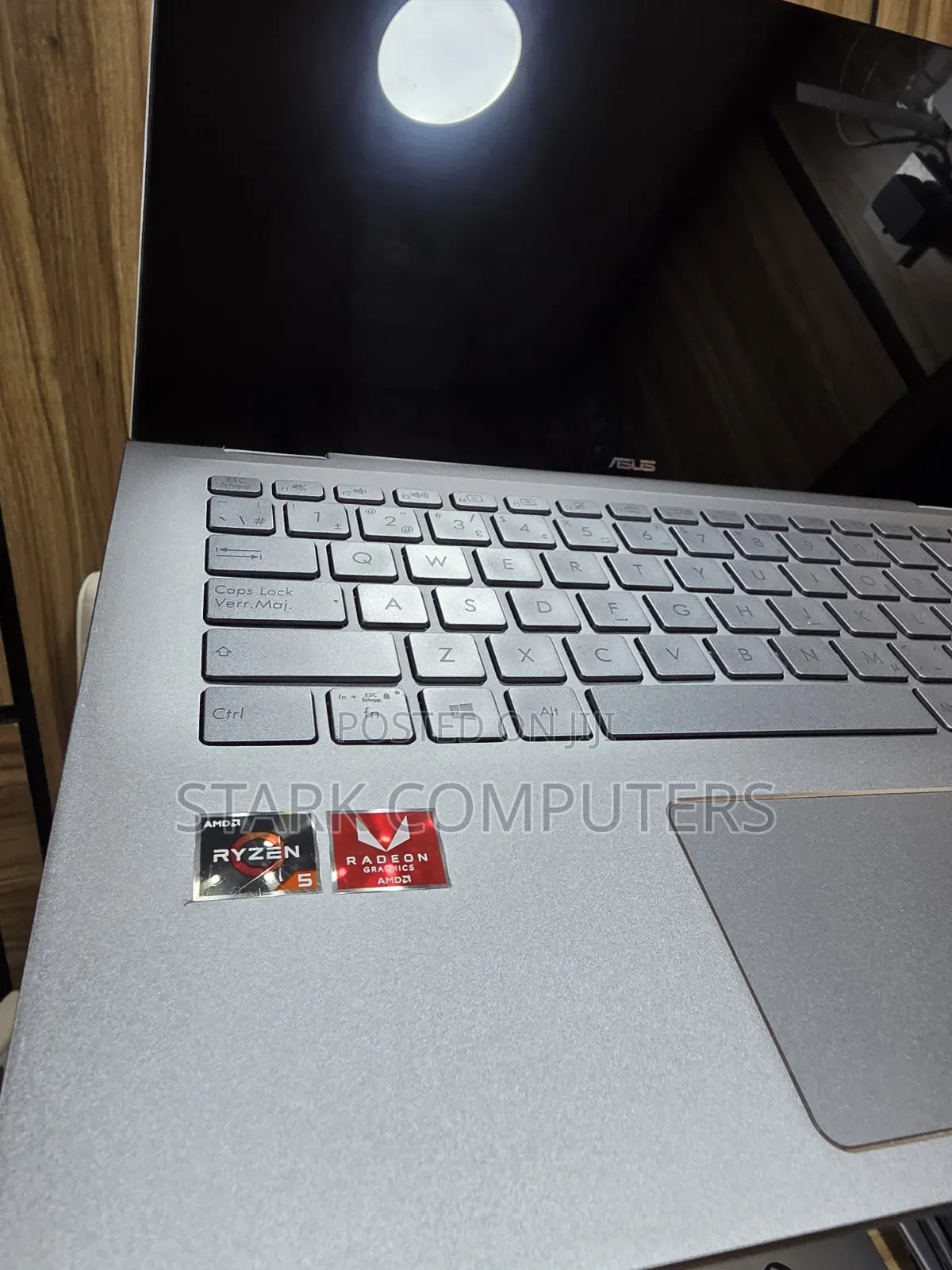 Laptop Asus ZenBook Flip 14 UX461UN 12GB AMD Ryzen 5 SSD 256GB