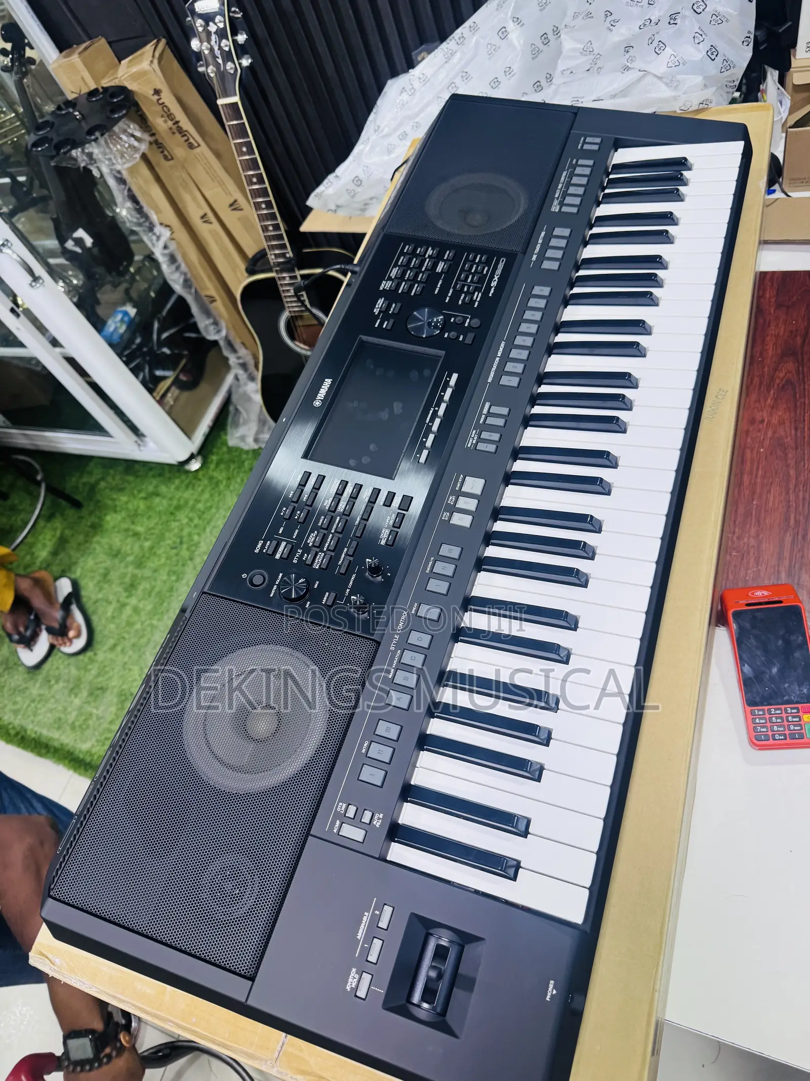 Yamaha PSR-SX920 Digital Arranger Keyboard Synthesizer