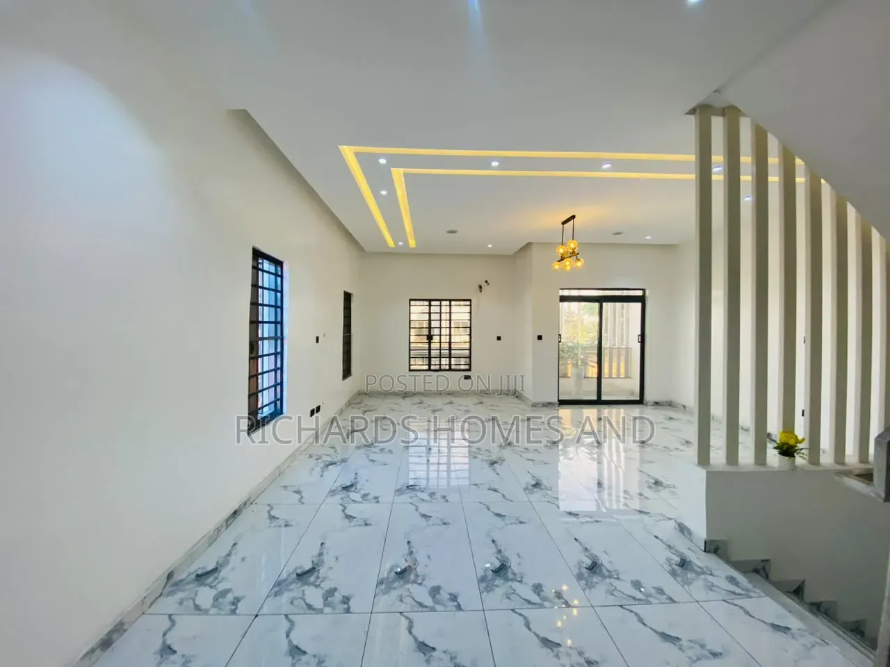 4bdrm Duplex in Lekki Phase 1 for sale