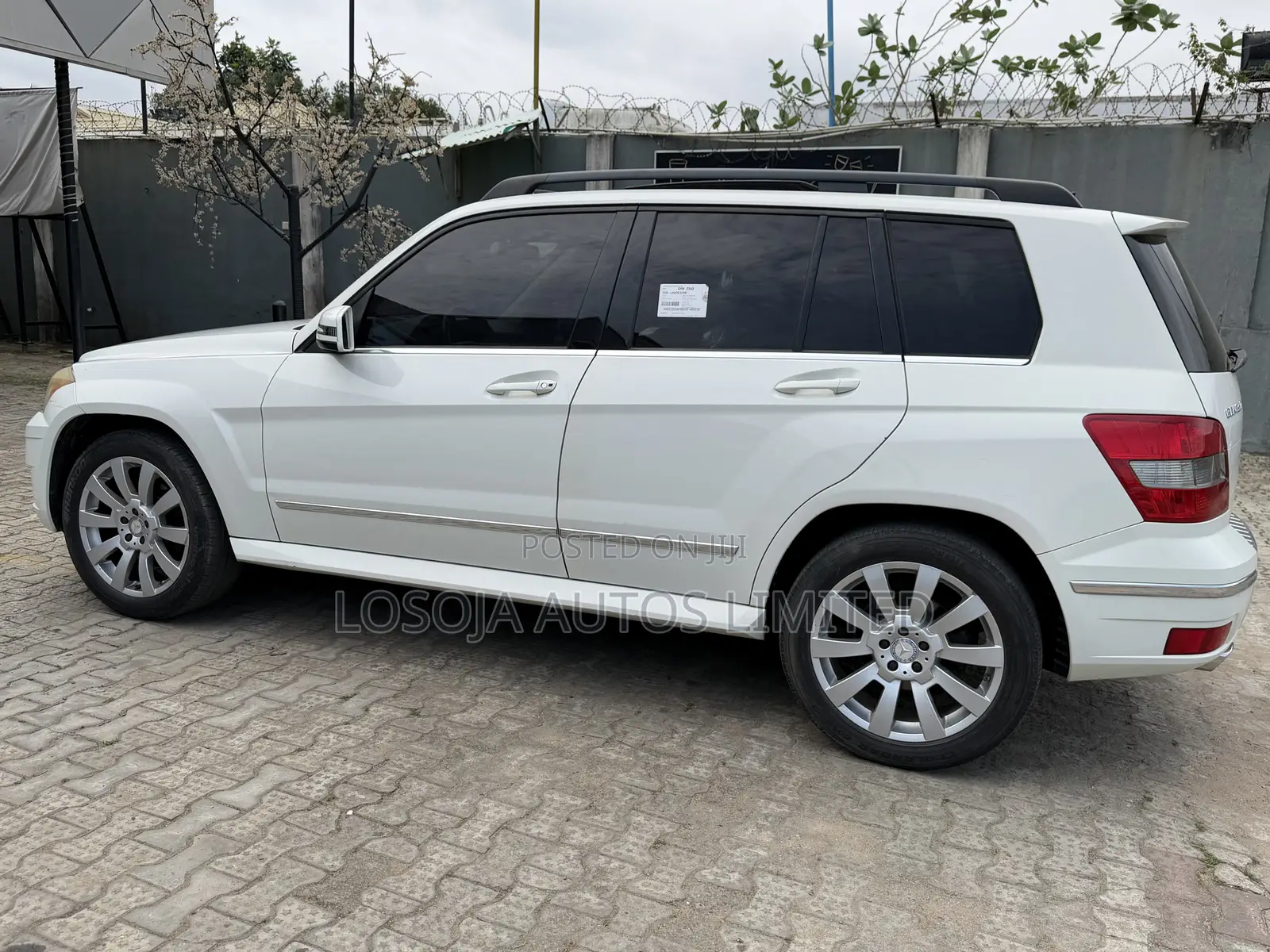 Mercedes-Benz GLK-Class 350 4MATIC 2010 White