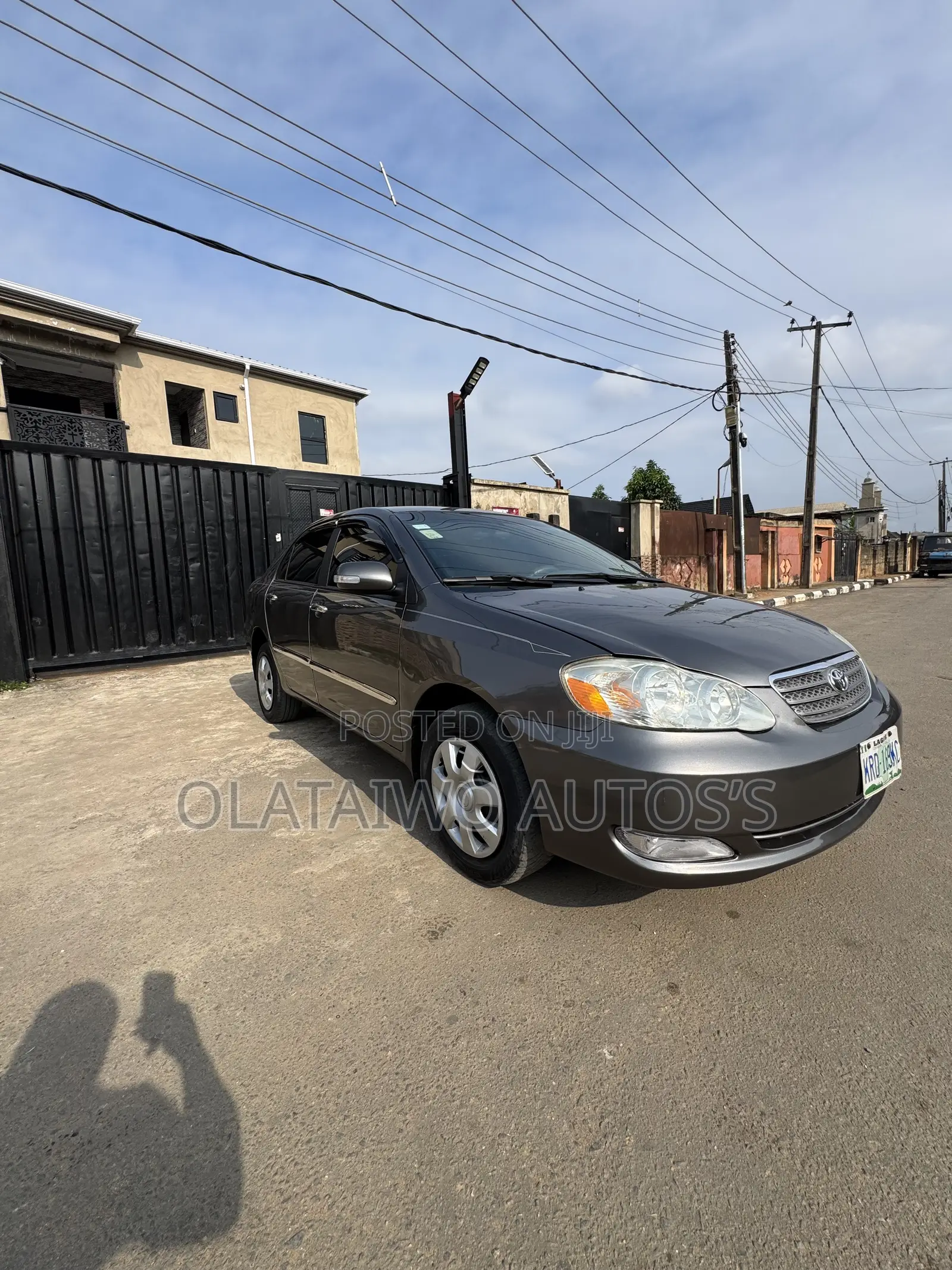 Toyota Corolla LE 2005 Gray