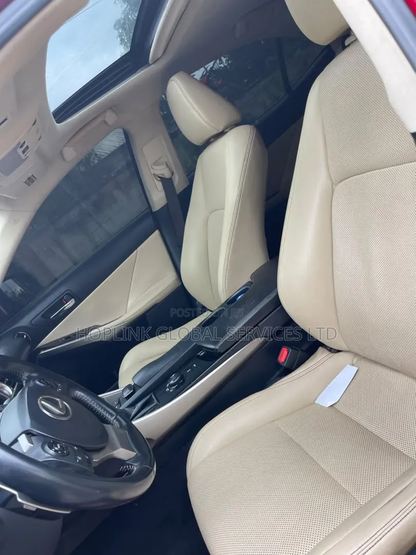 Lexus LS 2014 Red