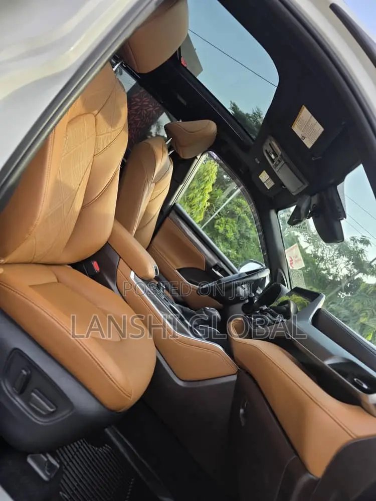 Toyota Highlander Platinum AWD 2020 White