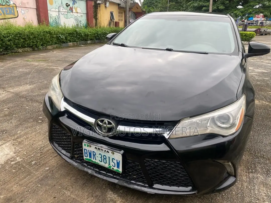 Toyota Camry LE 4dr Sedan (2.5L 4cyl 6A) 2016 Black