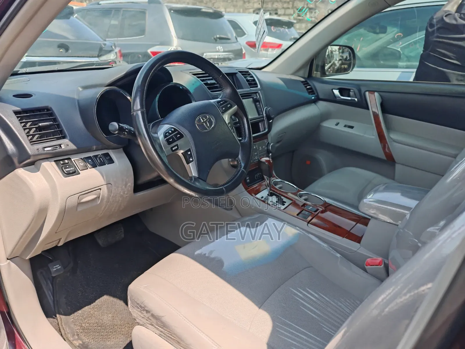 Toyota Highlander 2013 Maroon