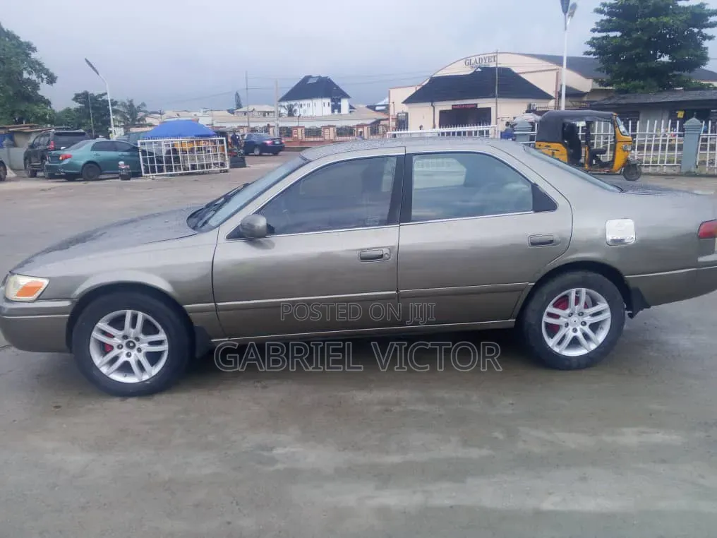 Toyota Camry 2003