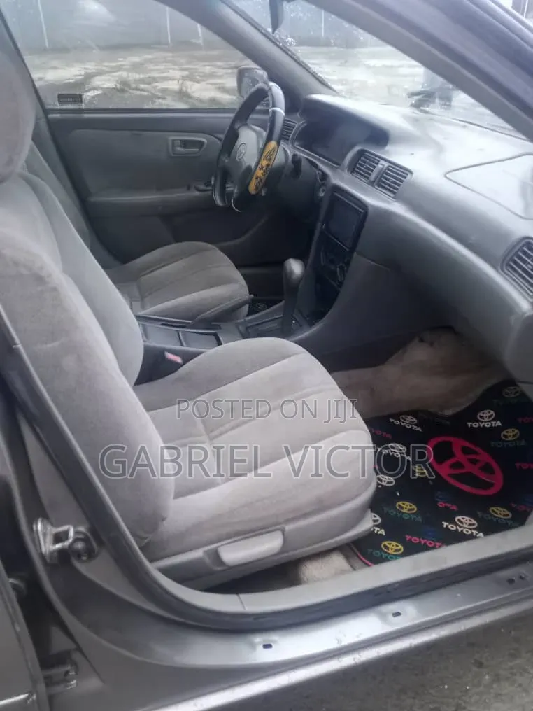 Toyota Camry 2003