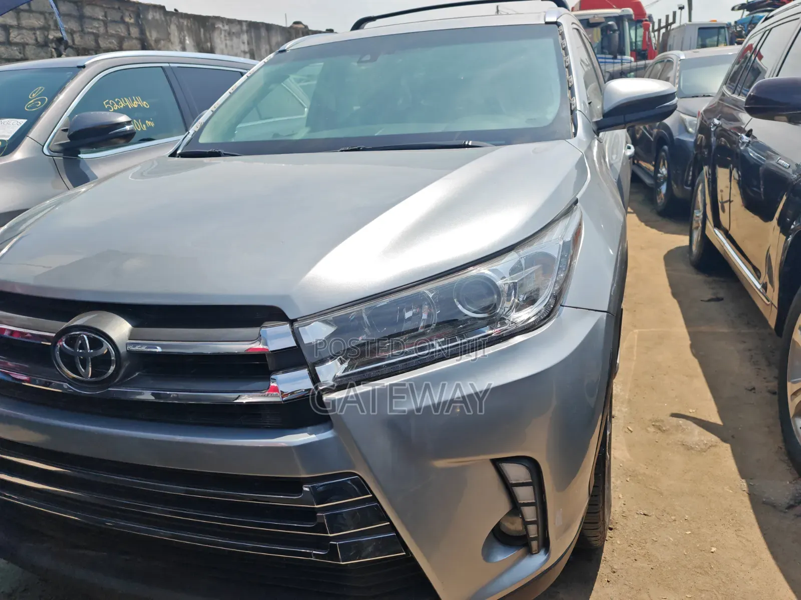 Toyota Highlander 2016 Silver