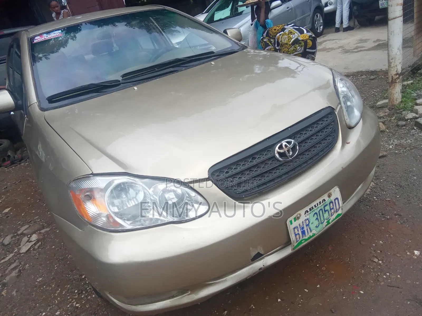 Toyota Corolla 2004 Gold