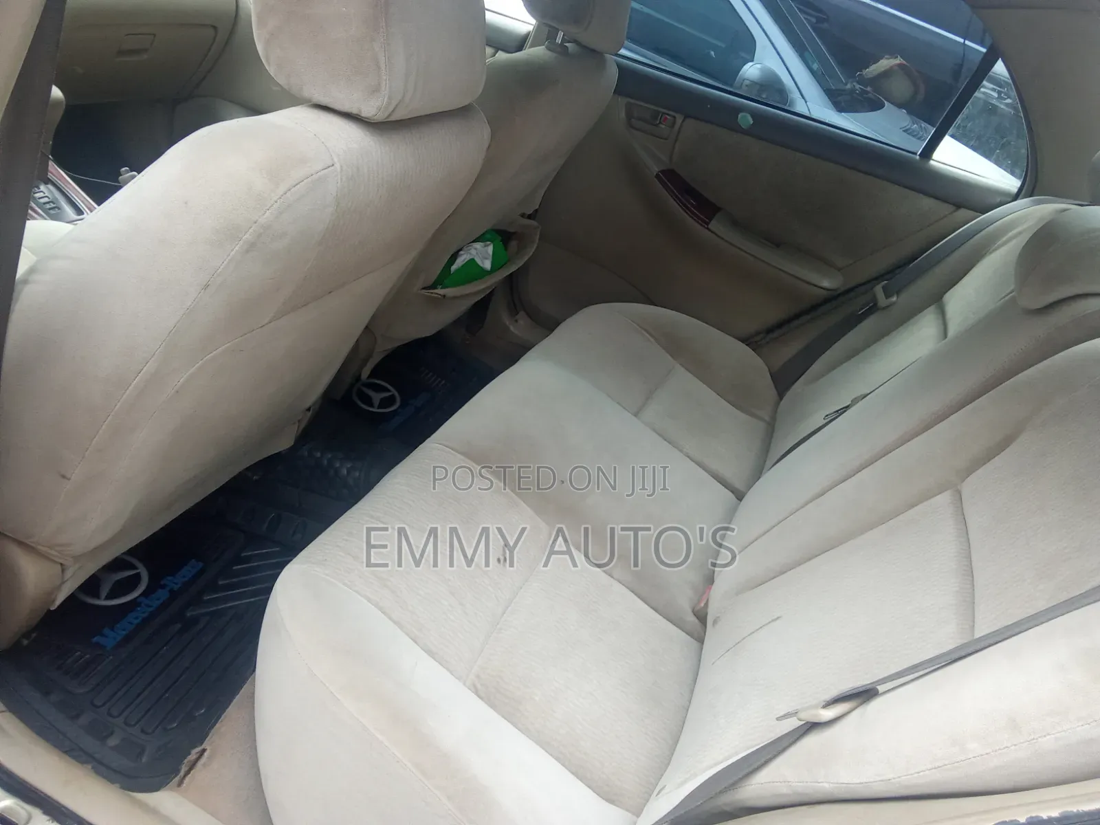 Toyota Corolla 2004 Gold