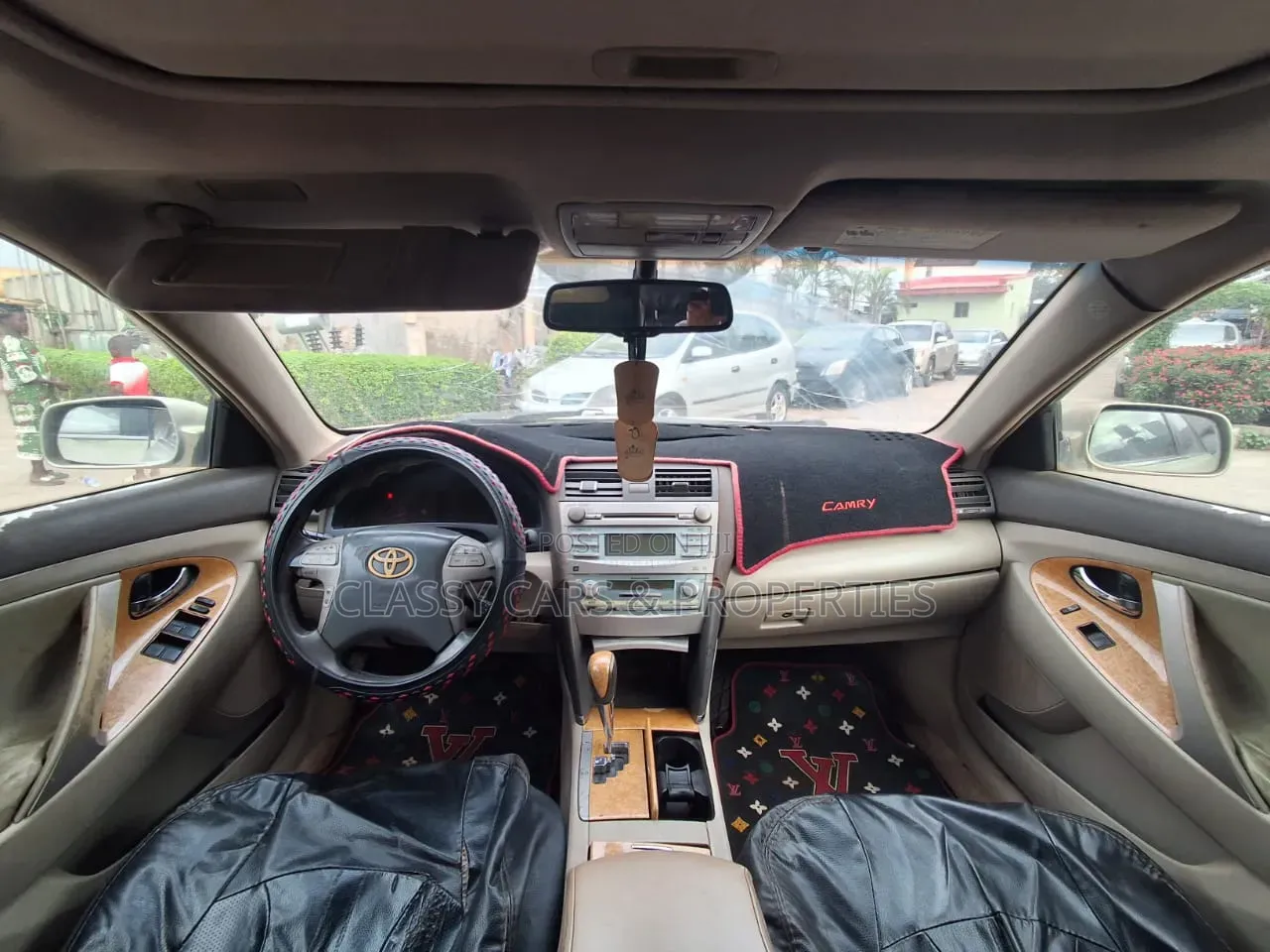 Toyota Camry XLE V6 4dr Sedan (3.5L 6cyl 6AM) 2007 Gold