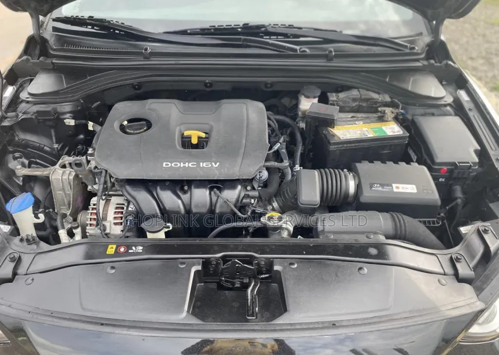 Hyundai Elantra SE Sedan FWD (2.0L 4cyl 6M) 2017 Black
