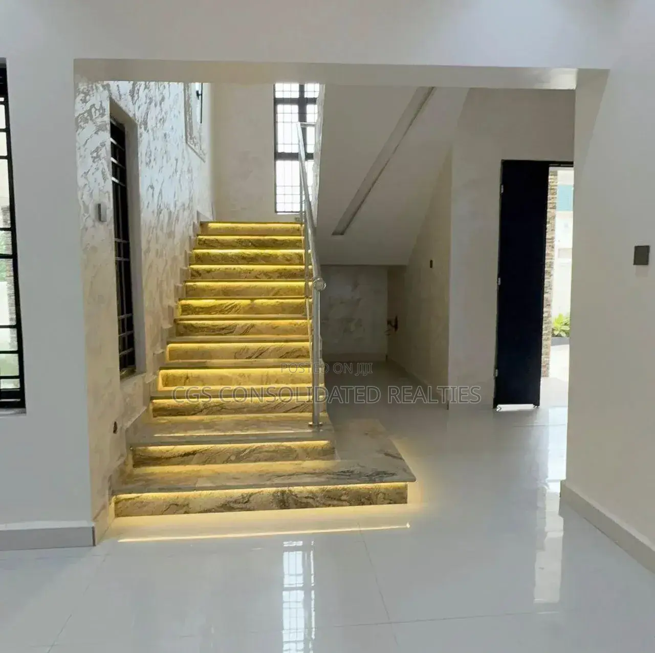 4bdrm Duplex in Apo Resettlement for sale