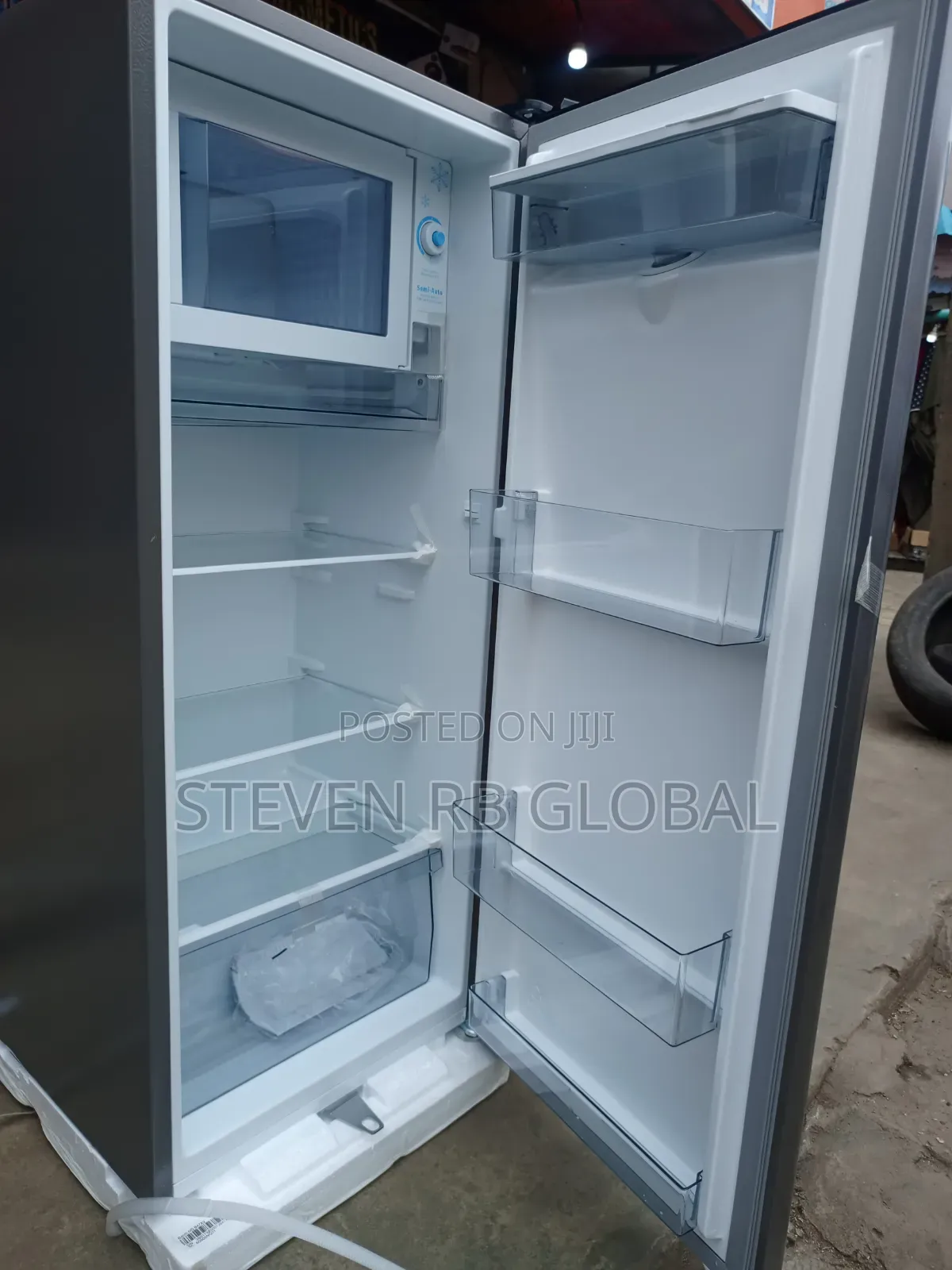 Hisense 177L Single Door Refrigerator With Water Dispenser | RR230SB