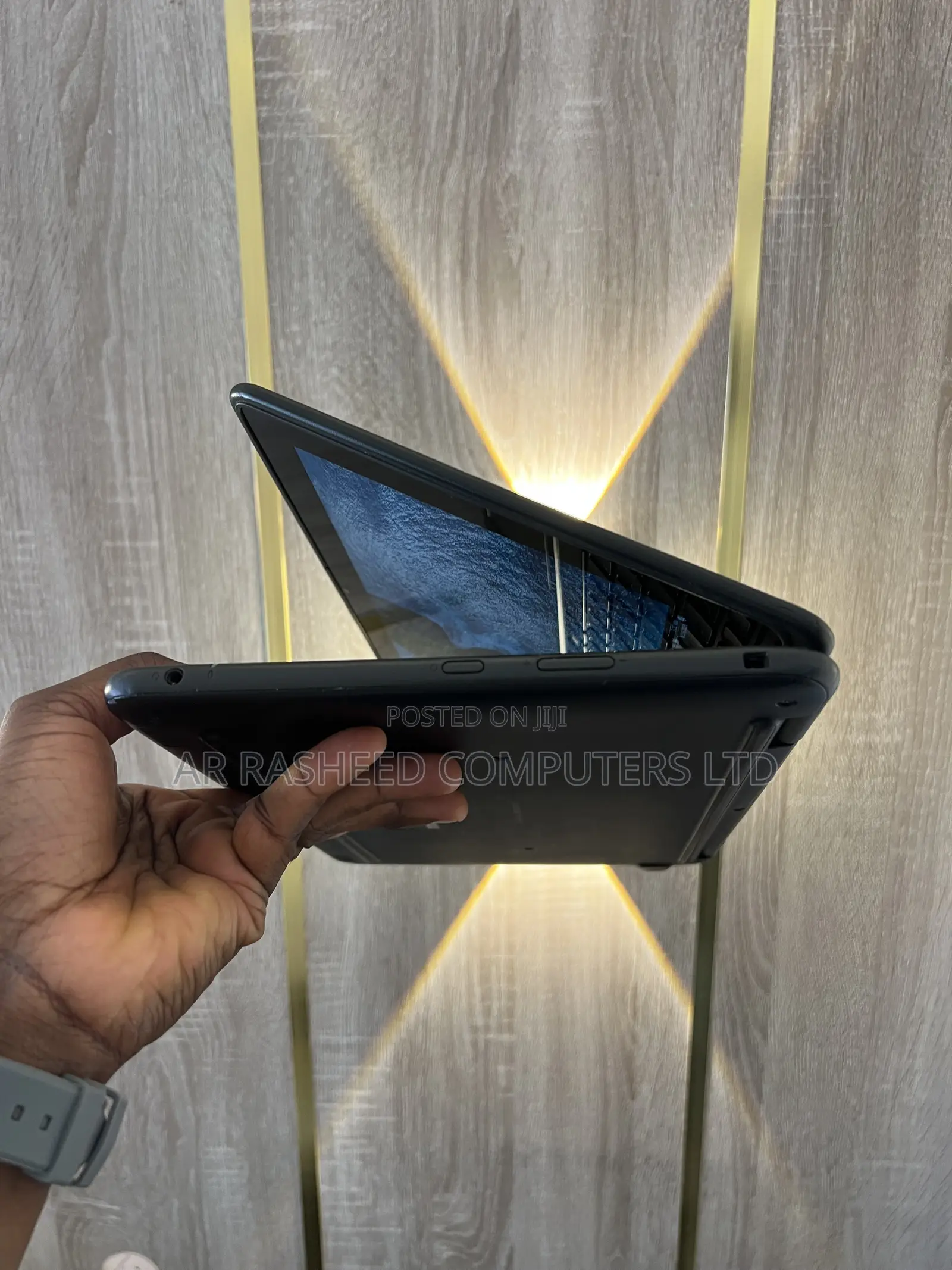 Laptop Dell Latitude 3190 8GB Intel Pentium SSD 128GB