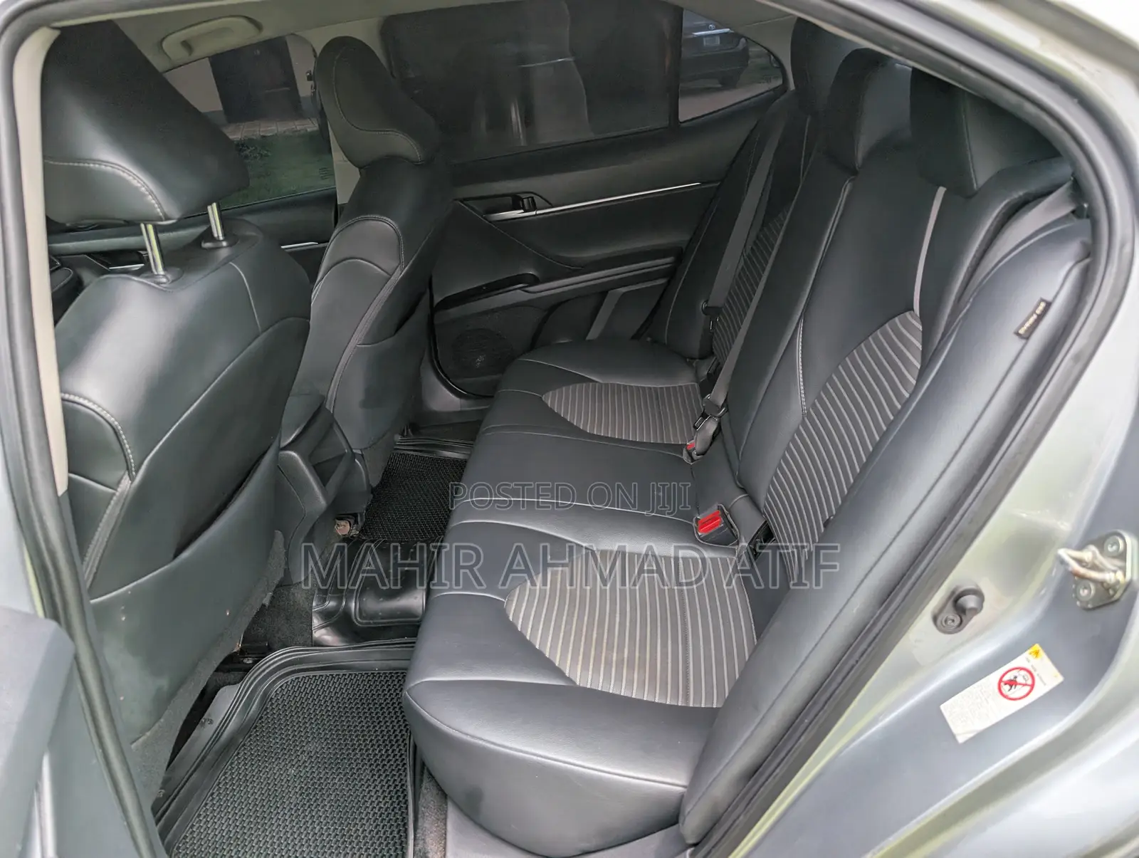 Toyota Camry SE (2.5L 4cyl 8A) 2019 Silver