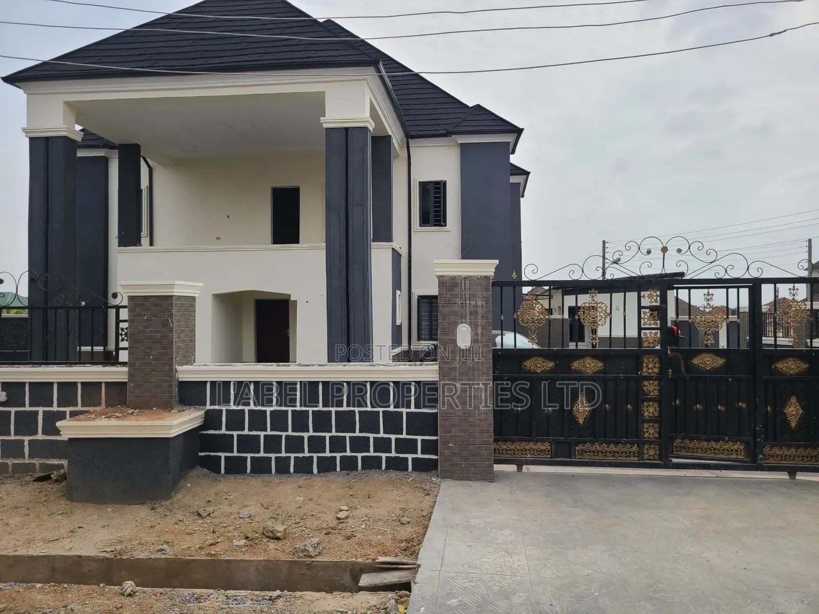 3bdrm Apartment in Galadimawa Extension for rent