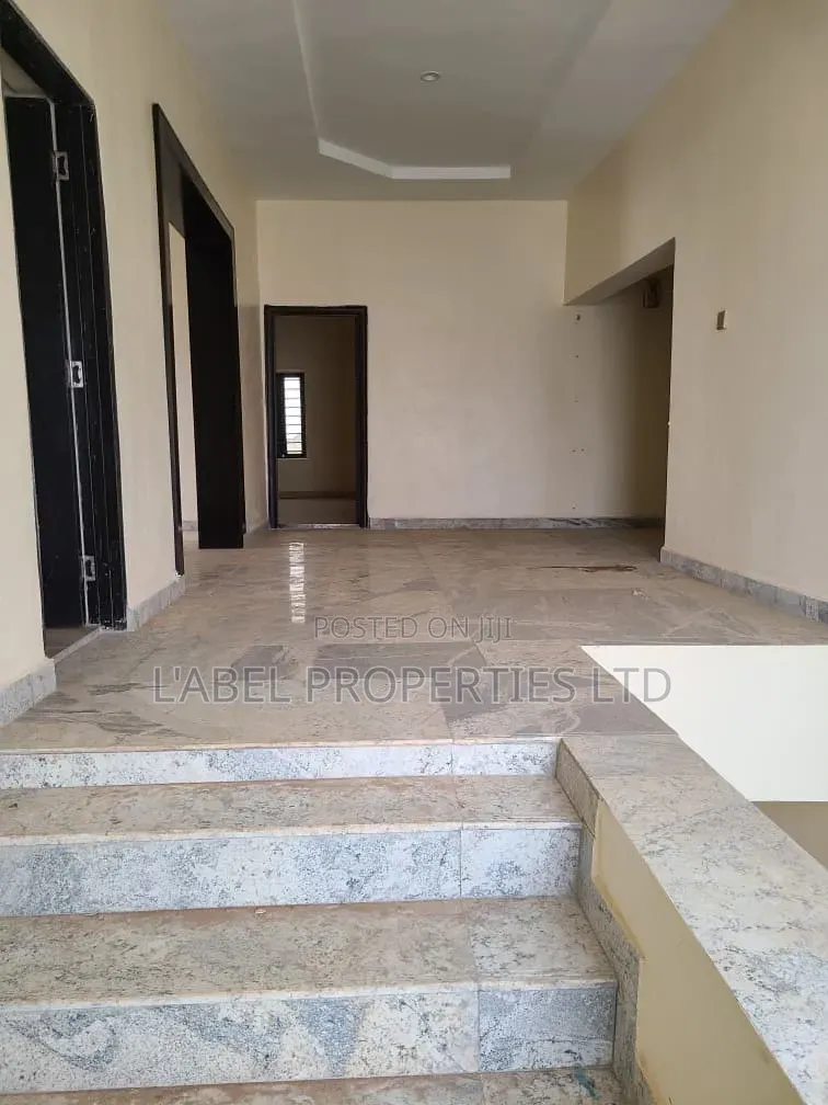 3bdrm Apartment in Galadimawa Extension for rent
