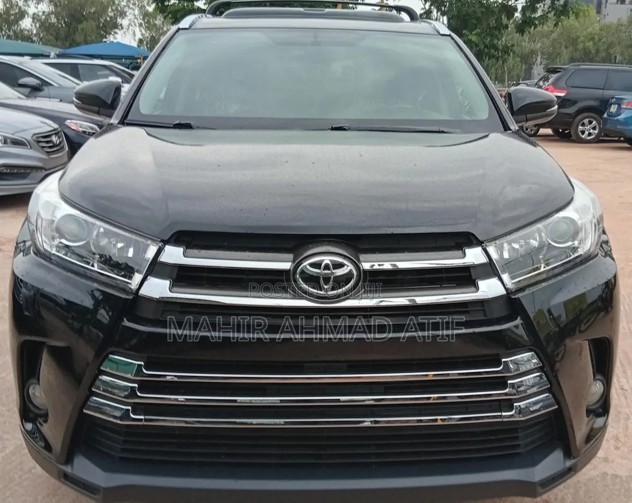 Toyota Highlander XLE 4x4 V6 (3.5L 6cyl 8A) 2018 Black